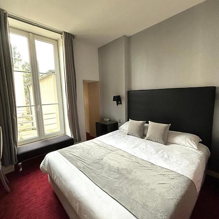 Logis Hotel Saint Martin Орлеан Екстериор снимка
