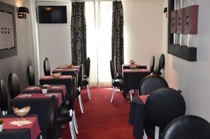 Logis Hotel Saint Martin Орлеан Екстериор снимка